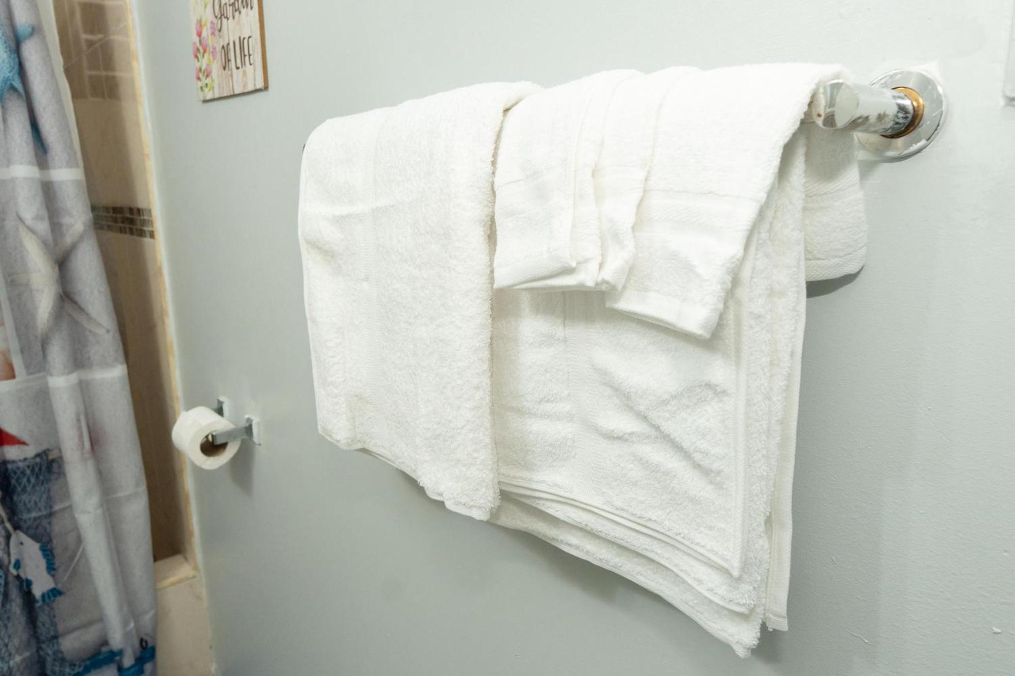 Finest Accommodation Oxford Manor One Bedroom Apt # 27 Kingston Eksteriør billede